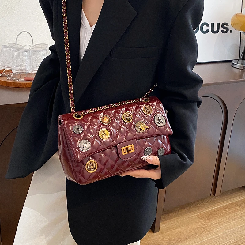 New Popular Shoulder bag Designer Tote Purse Ladies Elegant Chain Strap Crossbody Bag Suitable For Daily Use
New Popular Shoulder bag Designer Tote Purse Ladies Elegant Chain Strap Crossbody Bag Suitable For Daily Use
