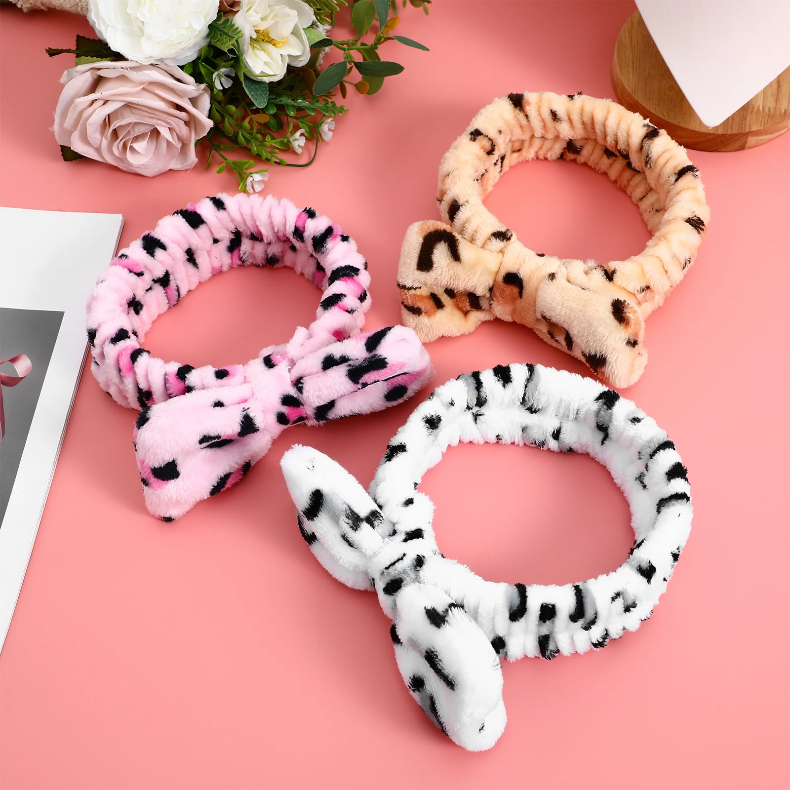6Pcs Leopard Print Headband Bowknot Design Face Wash Hair Band for Women Makeup Spa Facial Care Comfortable Elastic
6Pcs Leopard Print Headband Bowknot Design Face Wash Hair Band for Women Makeup Spa Facial Care Comfortable Elastic