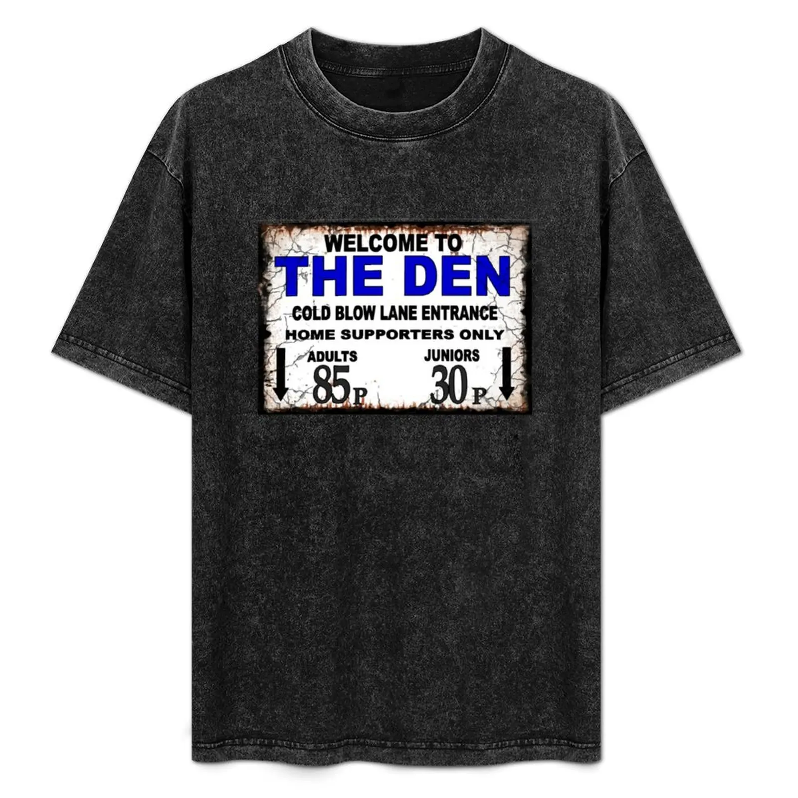 The Old Den entrance plate T-Shirt Holiday Lightweight T-Shirt
The Old Den entrance plate T-Shirt Holiday Lightweight T-Shirt