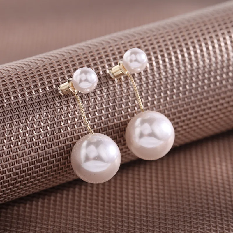 Korean Dongdaemun Personality Elegant Two-Way Wear Stud 925 Silver Needle Earrings for Women Large and Small P
Korean Dongdaemun Personality Elegant Two-Way Wear Stud 925 Silver Needle Earrings for Women Large and Small P