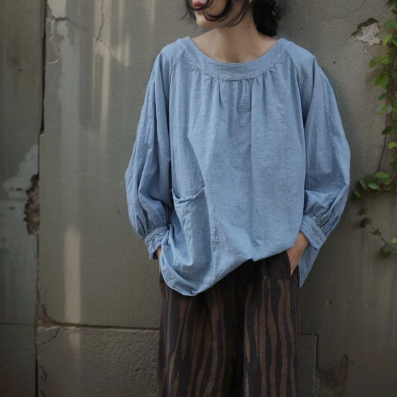 Loose and thin literary T-shirt cotton and linen small pocket doll pullover top fashionable casual and versatile simple temperam
Loose and thin literary T-shirt cotton and linen small pocket doll pullover top fashionable casual and versatile simple temperam