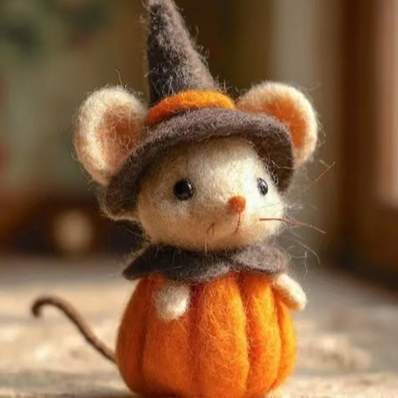 Украшение на Хэллоуин, фетровая фигурка мыши ручной работы, подарки, фетровая фигурка ручной работы, игрушка в подарок
Украшение на Хэллоуин, фетровая фигурка мыши ручной работы, подарки, фетровая фигурка ручной работы, игрушка в подарок