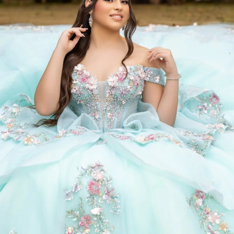 Light Blue Quinceanera Dress off-shoulder Glitter Crystal Flower Decal Layering Long tail vestidos de 15 Quinceanera Customize
Light Blue Quinceanera Dress off-shoulder Glitter Crystal Flower Decal Layering Long tail vestidos de 15 Quinceanera Customize