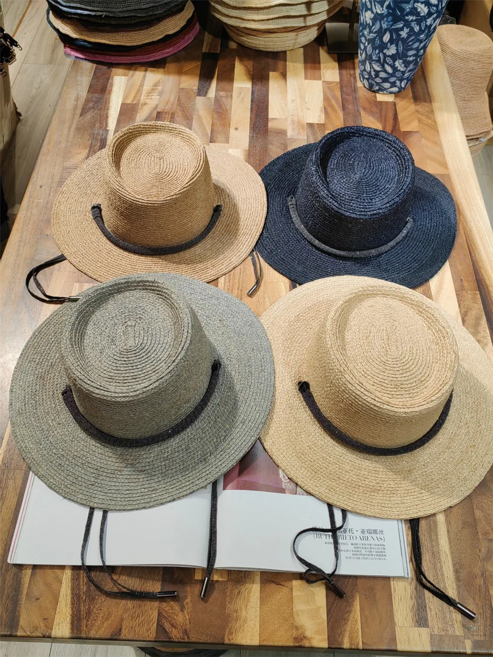 High Quality Straw Woven Sun Hat For Women Casual Vacation Beach HatS 
High Quality Straw Woven Sun Hat For Women Casual Vacation Beach HatS