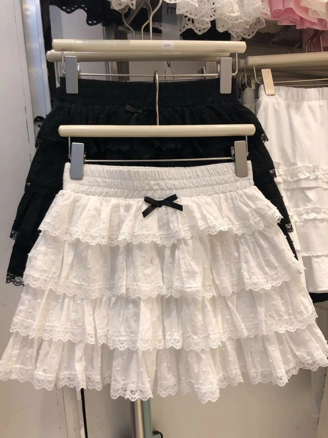 Kawaii Solid All-match Sweet Skirts 2025 Ballet Summer New Lace High Waist Skirt Cake Fluffy Tiered Skirt Y2k Mini Bow Skirts
Kawaii Solid All-match Sweet Skirts 2025 Ballet Summer New Lace High Waist Skirt Cake Fluffy Tiered Skirt Y2k Mini Bow Skirts