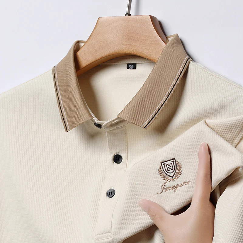 High quality short sleeve men's POLO shirt summer new fashion badge custom embroidered golf top breathable casual silk T-shirt
High quality short sleeve men's POLO shirt summer new fashion badge custom embroidered golf top breathable casual silk T-shirt