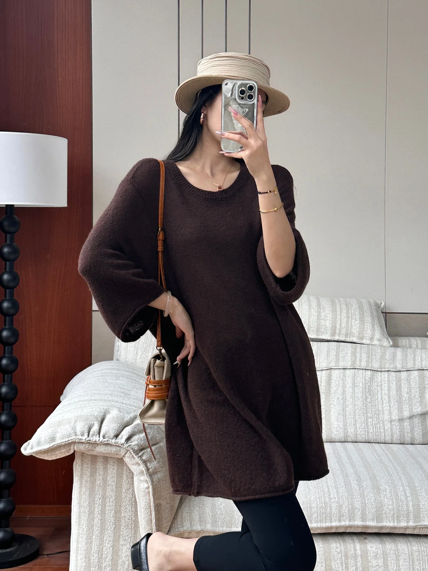 Lao Yang's ME Fuzzy Focus Dress New Style North Latitude 37 Cashmere Silk Fashion Knitted Sweater Loose Fit Casual Spring Sum...
Lao Yang's ME Fuzzy Focus Dress New Style North Latitude 37 Cashmere Silk Fashion Knitted Sweater Loose Fit Casual Spring Sum...