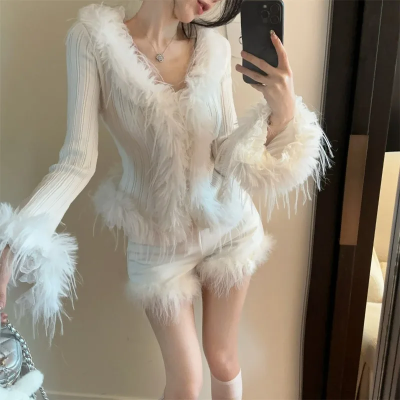 Sweet Hot Girl Pure Sexy V-neck Splicing Wooly Sweater Top women's Autumn and Winter Long-sleeved Slim Cardigan Female Clothes
Sweet Hot Girl Pure Sexy V-neck Splicing Wooly Sweater Top women's Autumn and Winter Long-sleeved Slim Cardigan Female Clothes