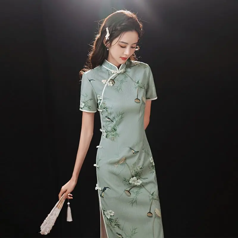 Китайское платье Qipao Cheongsam 2022, элегантное темпераментное элитное платье в стиле ретро, женская длинная летняя одежда для девочек
Китайское платье Qipao Cheongsam 2022, элегантное темпераментное элитное платье в стиле ретро, женская длинная летняя одежда для девочек