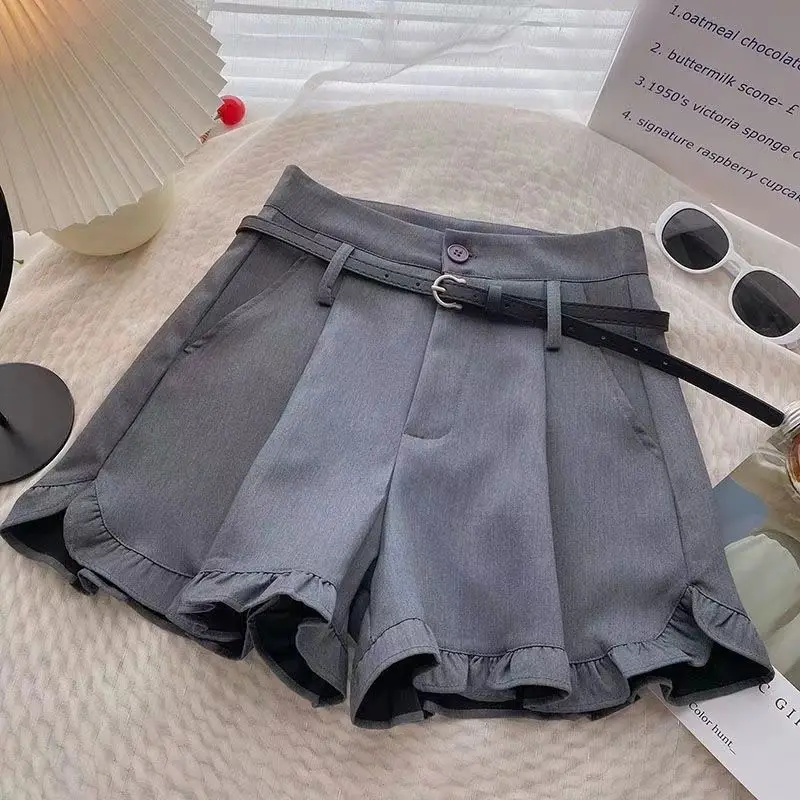 Girls' Ruffled Summer Shorts 2026 Korean Style Elastic Waist Solid Color High Waisted Wide Leg Casual Shorts with Belt
Girls' Ruffled Summer Shorts 2026 Korean Style Elastic Waist Solid Color High Waisted Wide Leg Casual Shorts with Belt