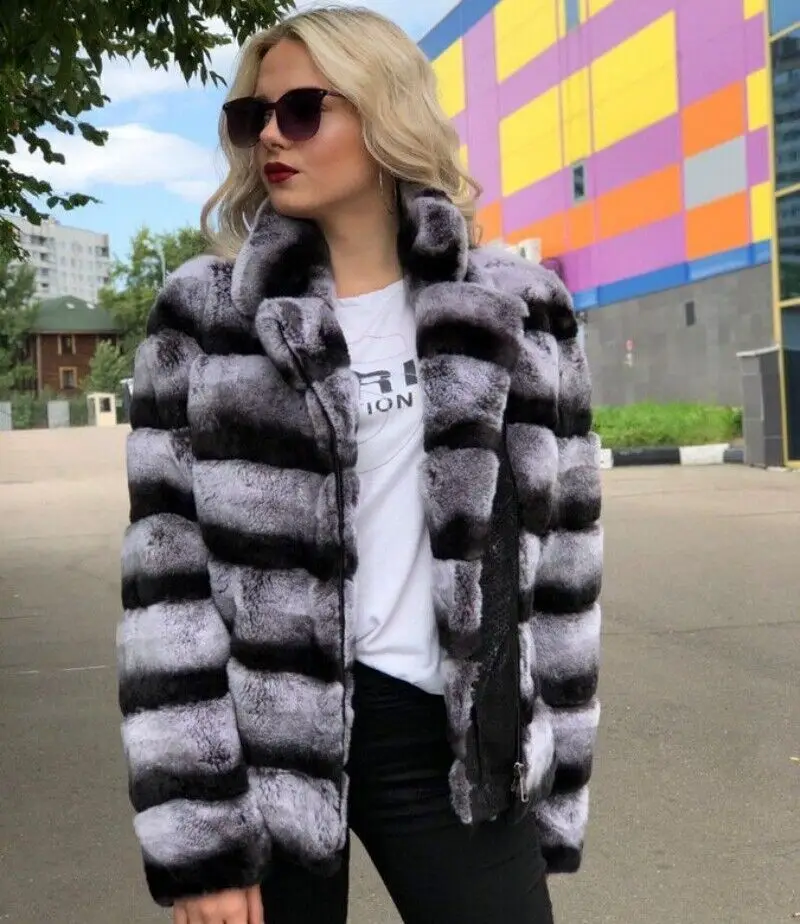 Женская зимняя толстая куртка из шиншиллы, пальто из натурального меха кролика рекс, женское модное повседневное теплое пальто из натурального меха кролика рекс
Женская зимняя толстая куртка из шиншиллы, пальто из натурального меха кролика рекс, женское модное повседневное теплое пальто из натурального меха кролика рекс