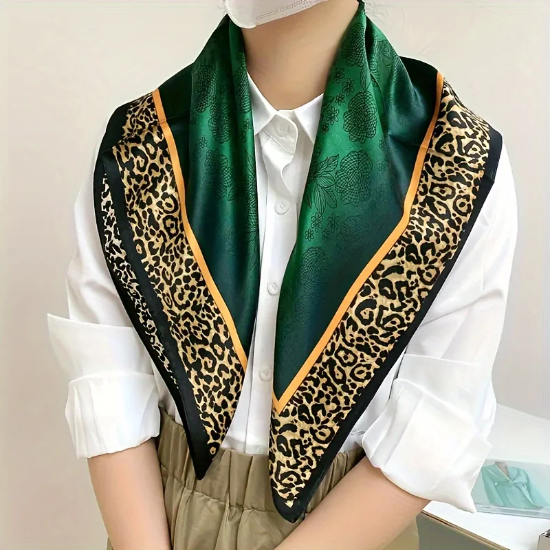 Luxury Brand Leopard Print Square Hijab Scarf Imitation Silk Soft Satin Green Small Neck Scarf Stylish Casual Headscarf
Luxury Brand Leopard Print Square Hijab Scarf Imitation Silk Soft Satin Green Small Neck Scarf Stylish Casual Headscarf