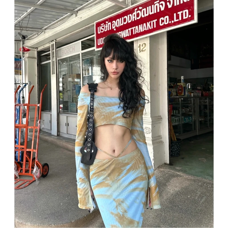 Women Blue Dress Two-piece Dress Strapless Retro Europe and America Temperament Long Contrasting Colors Summer 2023 Slim Dress
Women Blue Dress Two-piece Dress Strapless Retro Europe and America Temperament Long Contrasting Colors Summer 2023 Slim Dress