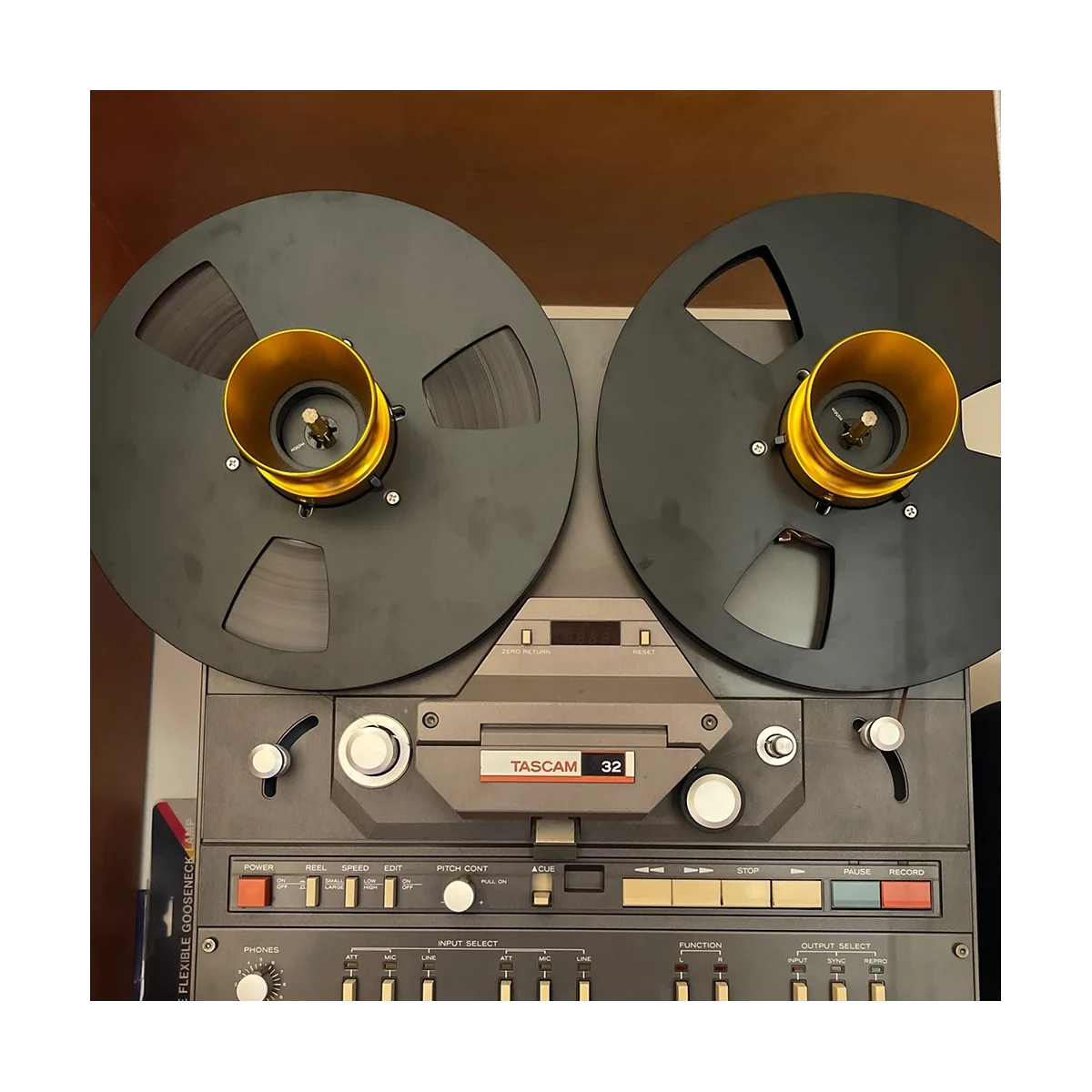 1 пара 10-дюймовый Открыватель для Studer ReVox, открывающийся диск, алюминиевый сплав, защелкивающийся концентратор, адаптер, универсальная загрузка, открывающийся диск (A)
1 пара 10-дюймовый Открыватель для Studer ReVox, открывающийся диск, алюминиевый сплав, защелкивающийся концентратор, адаптер, универсальная загрузка, открывающийся диск (A)