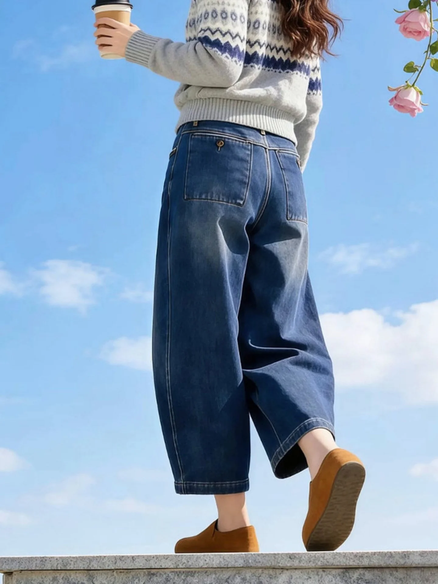 Fashionable Large Size Denim Jeans Women's Pear Shape Small Size Loose Meat Covering Knife Wide Leg Harem Pants
Fashionable Large Size Denim Jeans Women's Pear Shape Small Size Loose Meat Covering Knife Wide Leg Harem Pants