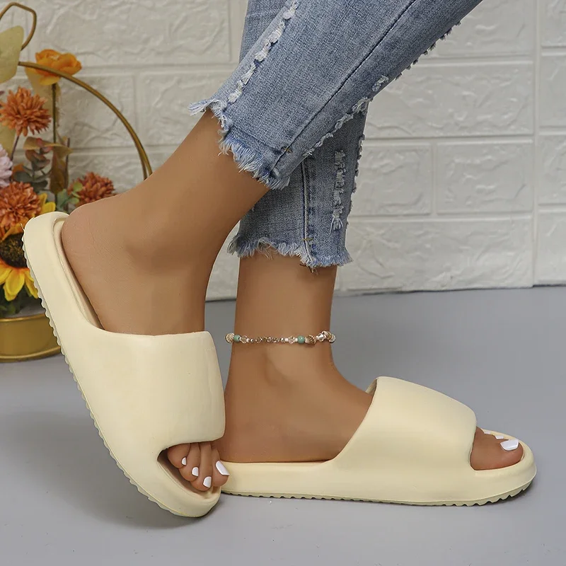 YNPO 2025 женские тапочки из ЭВА на мягкой подошве, легкие нескользящие домашние тапочки, женские летние пляжные шлепанцы на толстой платформе
YNPO 2025 женские тапочки из ЭВА на мягкой подошве, легкие нескользящие домашние тапочки, женские летние пляжные шлепанцы на толстой платформе