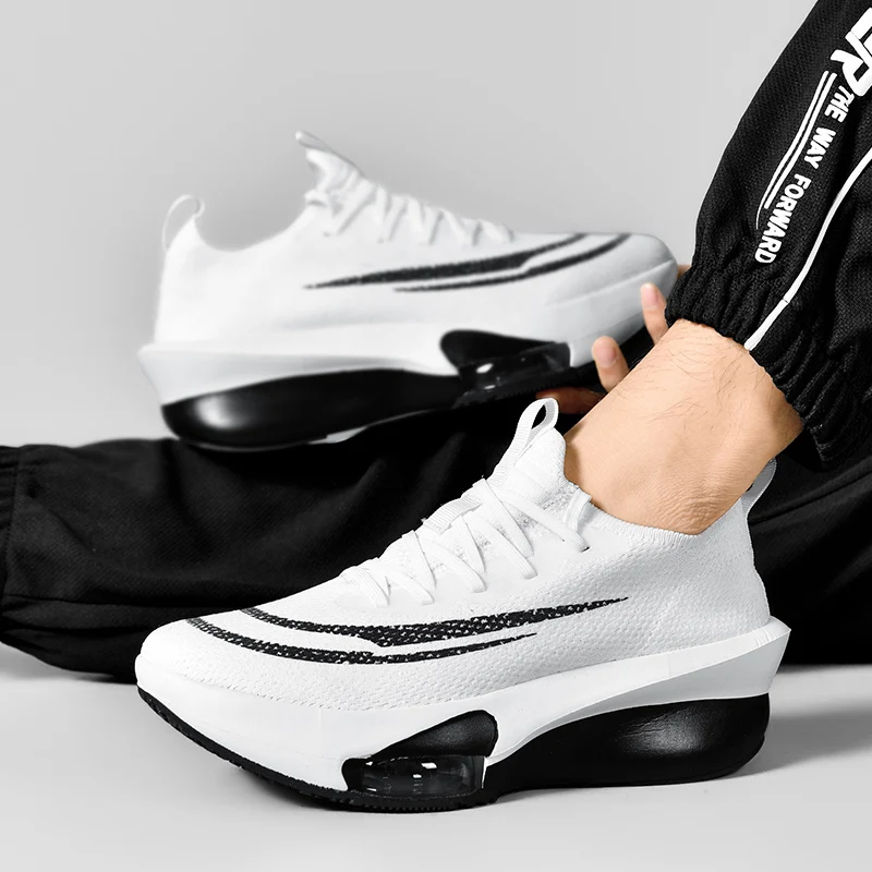 Running Shoes Men Mesh Fashion Breathable Non-Slip Flat Gym Shoes Lightweight Comfortable Original Sneakers Men Shoes
Running Shoes Men Mesh Fashion Breathable Non-Slip Flat Gym Shoes Lightweight Comfortable Original Sneakers Men Shoes