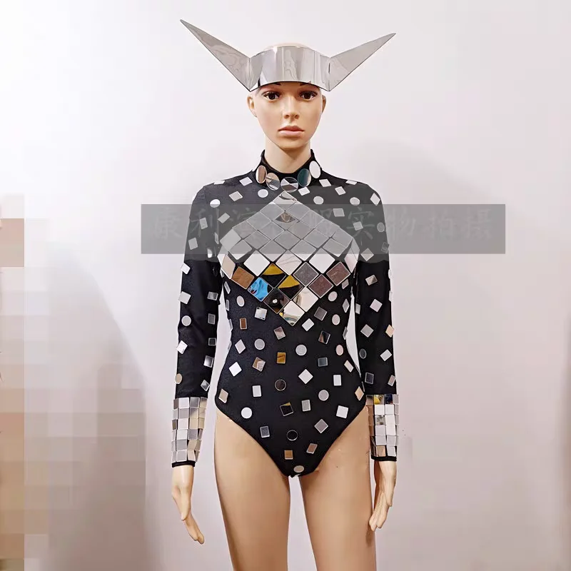 Women Sexy Black Silver Triangle Bodysuit Nightclub bar Gogo DJ DS Stage Costumes Female Singer Performance Skirt
Women Sexy Black Silver Triangle Bodysuit Nightclub bar Gogo DJ DS Stage Costumes Female Singer Performance Skirt