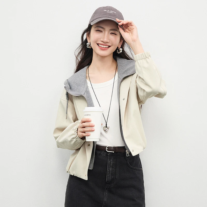 SENTUBILA Trench Coat for Women 2026 Spring Commute Splicing Fake Two Piece Hooded Windproof Coats Casual Short Jacket W61WB5877
SENTUBILA Trench Coat for Women 2026 Spring Commute Splicing Fake Two Piece Hooded Windproof Coats Casual Short Jacket W61WB5877