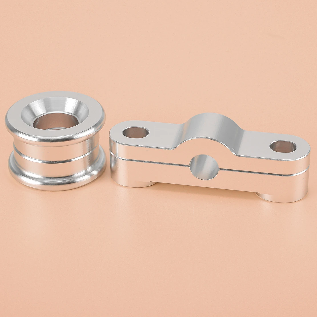 Комплект втулок стабилизатора переключения передач из серебряного алюминиевого сплава, подходящий для двигателя серии Acura Integra Honda Civic Del Sol CRX B 
Комплект втулок стабилизатора переключения передач из серебряного алюминиевого сплава, подходящий для двигателя серии Acura Integra Honda Civic Del Sol CRX B