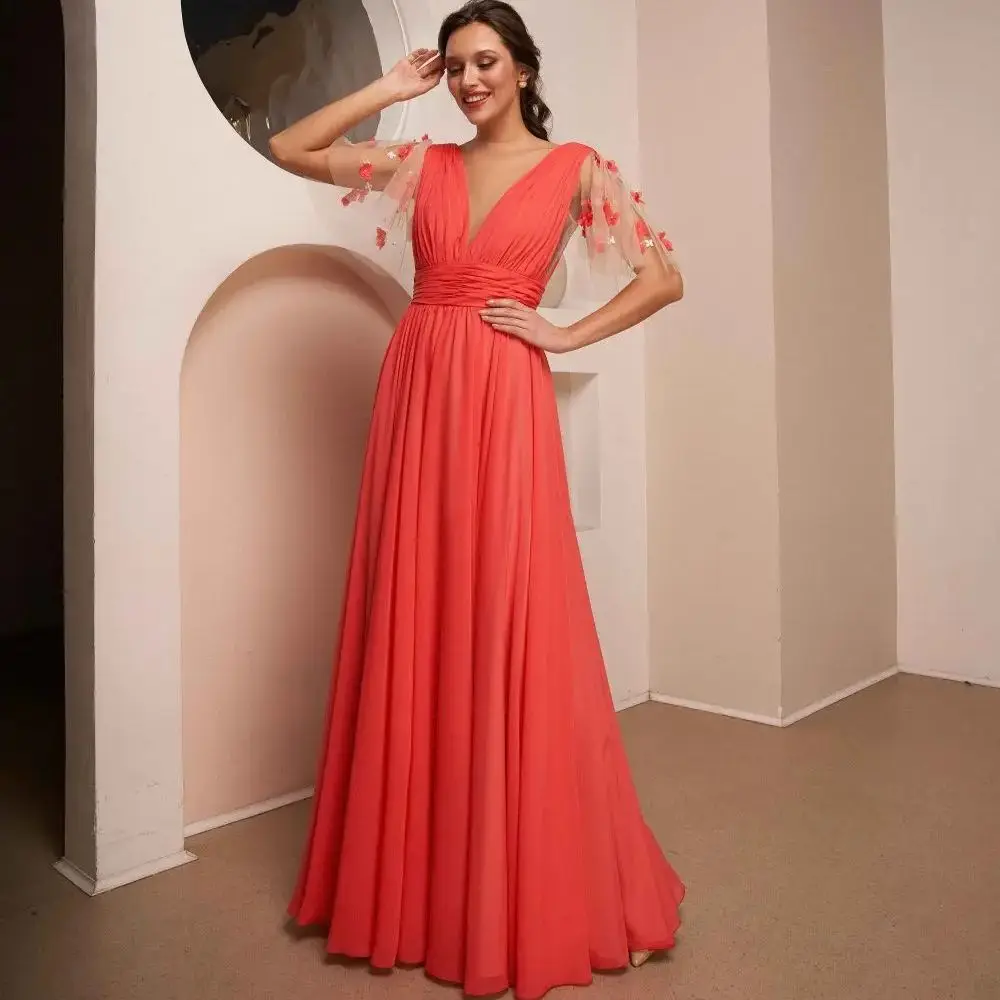 2024 Prom Dresses Elegant Floor Length Pleat Maxi Gown Floral Appliques Formal Evening Dress V Back Party Vestido de Novia
2024 Prom Dresses Elegant Floor Length Pleat Maxi Gown Floral Appliques Formal Evening Dress V Back Party Vestido de Novia