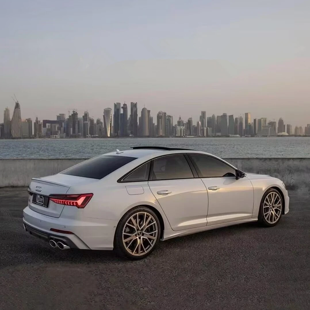 Модель автомобиля AUDI A6 1:18 из сплава, литая и игрушечная металлическая модель автомобиля, Коллекционная модель автомобиля со звуком и искусственными звездами, детская игрушка в подарок
Модель автомобиля AUDI A6 1:18 из сплава, литая и игрушечная металлическая модель автомобиля, Коллекционная модель автомобиля со звуком и искусственными звездами, детская игрушка в подарок