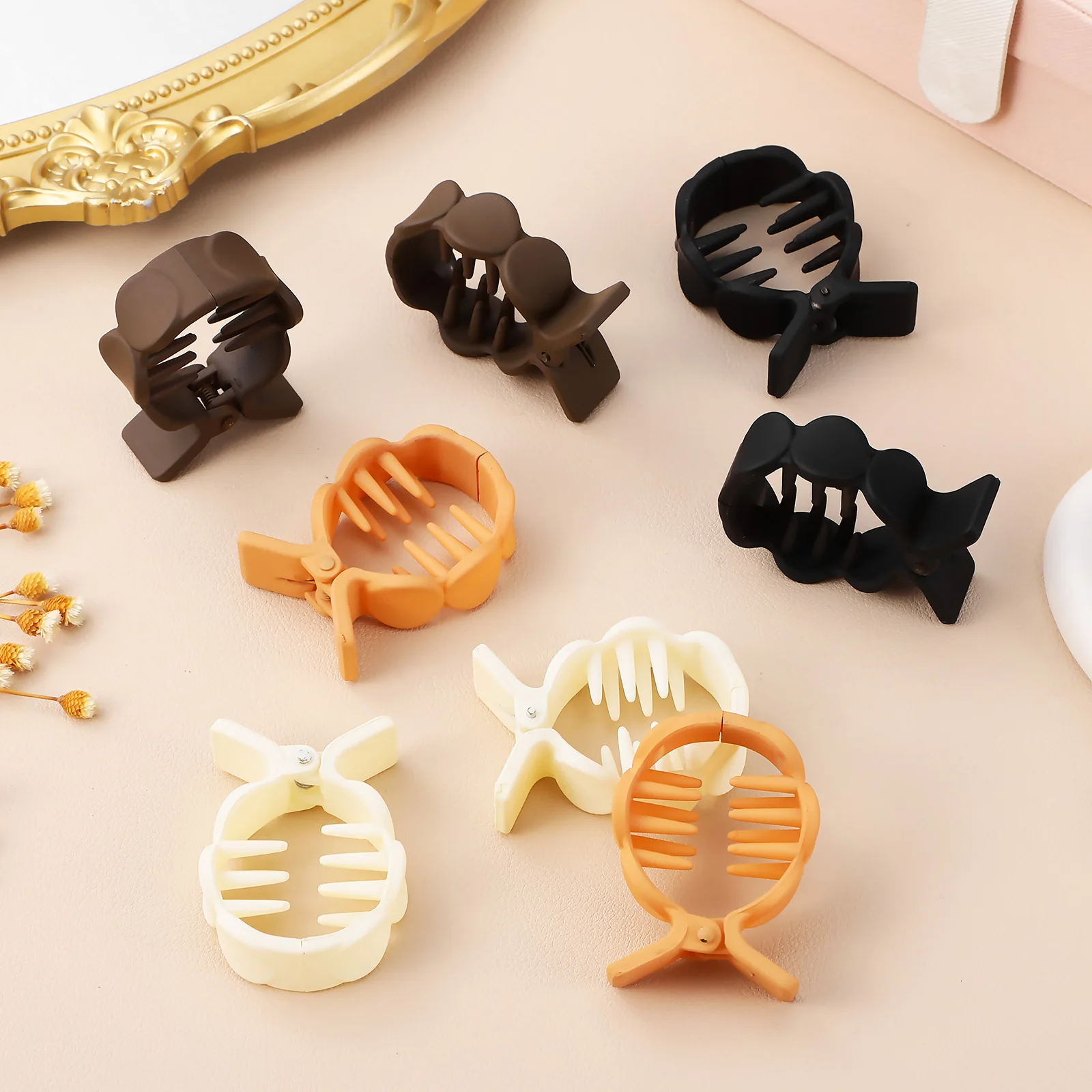 8 Pcs High Ponytail Claw Clips Strong Hold Resin Hair Clamps Cute Accessories For Thick Hair Styling Everyday Wear
8 Pcs High Ponytail Claw Clips Strong Hold Resin Hair Clamps Cute Accessories For Thick Hair Styling Everyday Wear