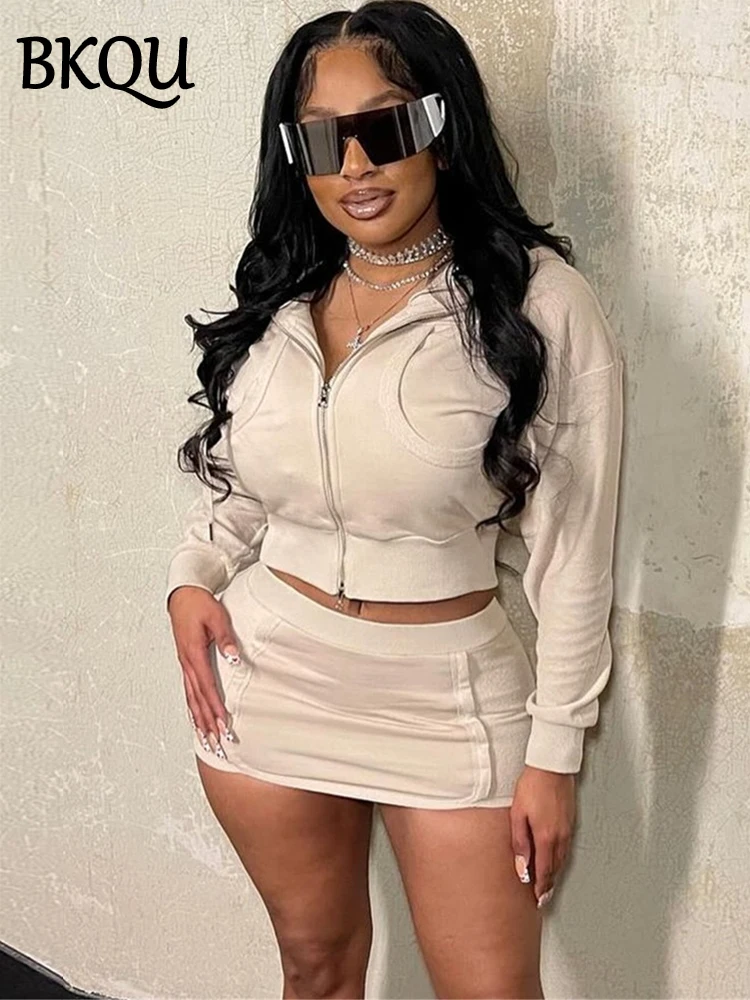BKQU Fashion Tracksuit 2 Piece Sets Women Long Sleeve Hooded Zip Crop Jacket High Waist Mini Skirt Outfits Y2k Casual Streetwear
BKQU Fashion Tracksuit 2 Piece Sets Women Long Sleeve Hooded Zip Crop Jacket High Waist Mini Skirt Outfits Y2k Casual Streetwear
