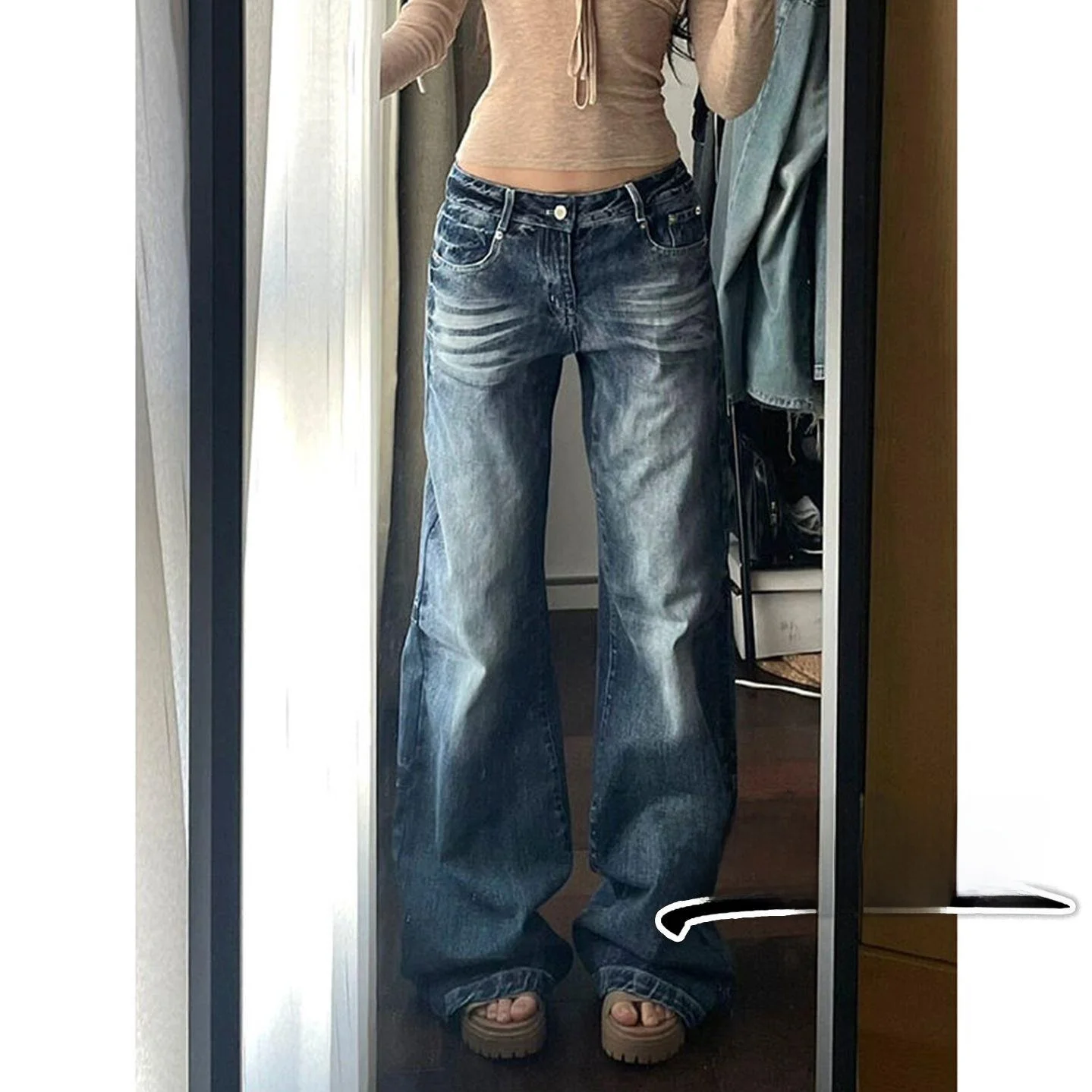American Sle Spicy Girl High Waist Loose Wide Leg Jeans Women's New Sle Casual Waed Multi ket Buttoned Jeans
American Sle Spicy Girl High Waist Loose Wide Leg Jeans Women's New Sle Casual Waed Multi ket Buttoned Jeans