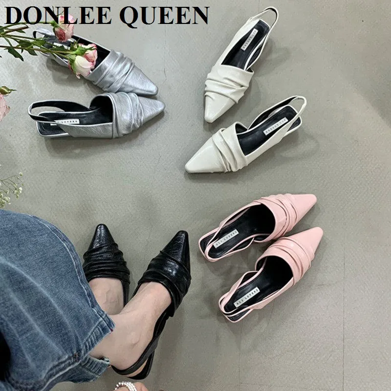 Элегантные женские туфли-мюли с ремешком на пятке, весна 2026, модные плиссированные балетки с острым носком для вечеринок и торжественных мероприятий
Элегантные женские туфли-мюли с ремешком на пятке, весна 2026, модные плиссированные балетки с острым носком для вечеринок и торжественных мероприятий