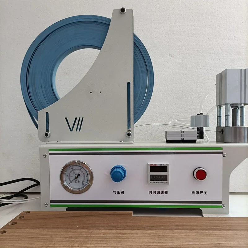 Fixed number placement machine Round Paste Punching And Placement Machine Edge Banding Punching Machine Three-in-one Punching Ma
Fixed number placement machine Round Paste Punching And Placement Machine Edge Banding Punching Machine Three-in-one Punching Ma