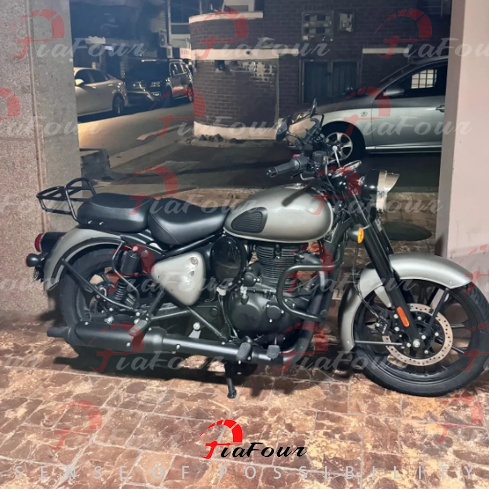 Motorcycle Accessories Rear Tail Rack Suitcase Luggage Carrier Luggage Shelf For NEW Classic 350 Reborn 2022-2024
Motorcycle Accessories Rear Tail Rack Suitcase Luggage Carrier Luggage Shelf For NEW Classic 350 Reborn 2022-2024