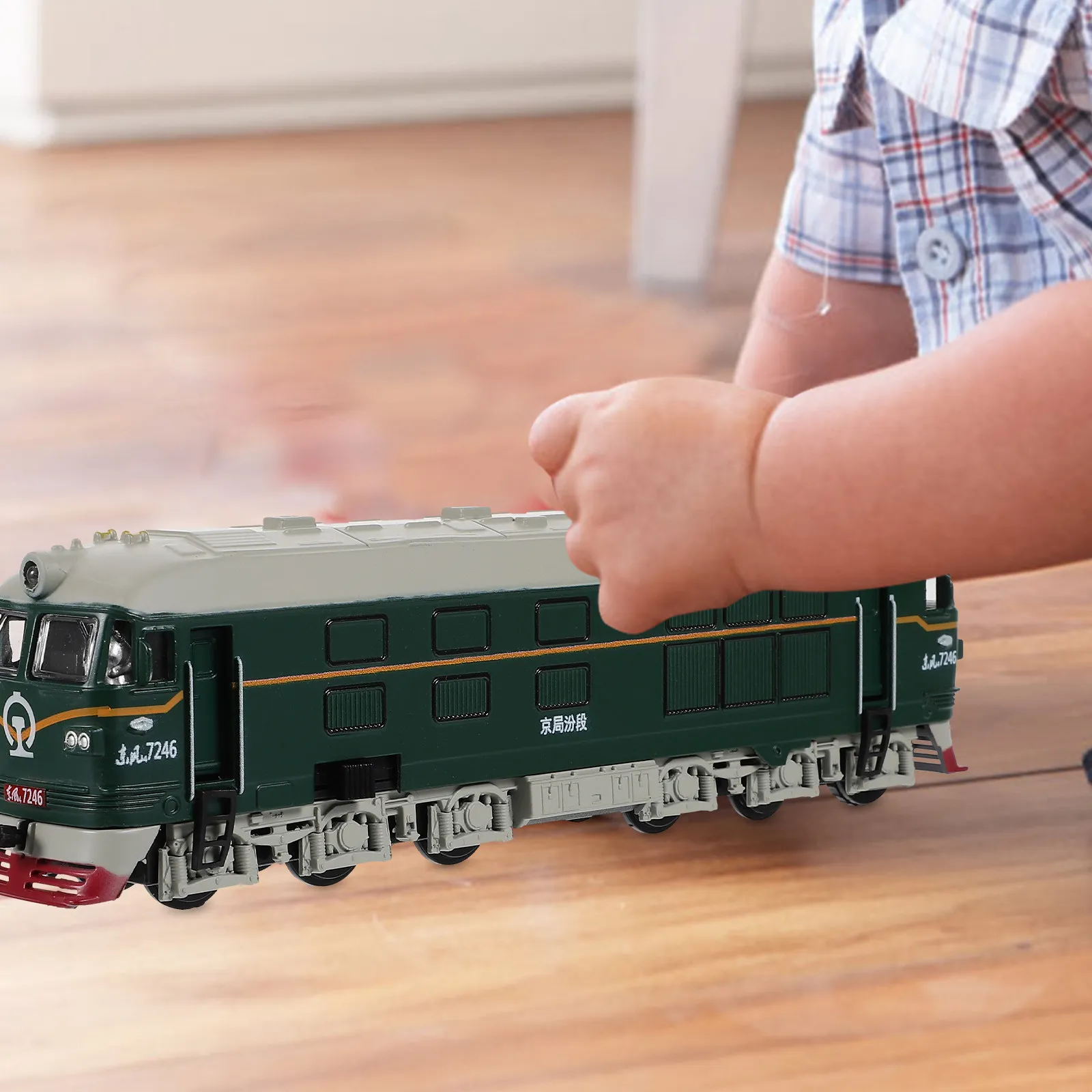 Locomotive Alloy Green Light Subway Back to Childhood Simulation Train Car for Kids Imagination Development Motor Skill
Locomotive Alloy Green Light Subway Back to Childhood Simulation Train Car for Kids Imagination Development Motor Skill