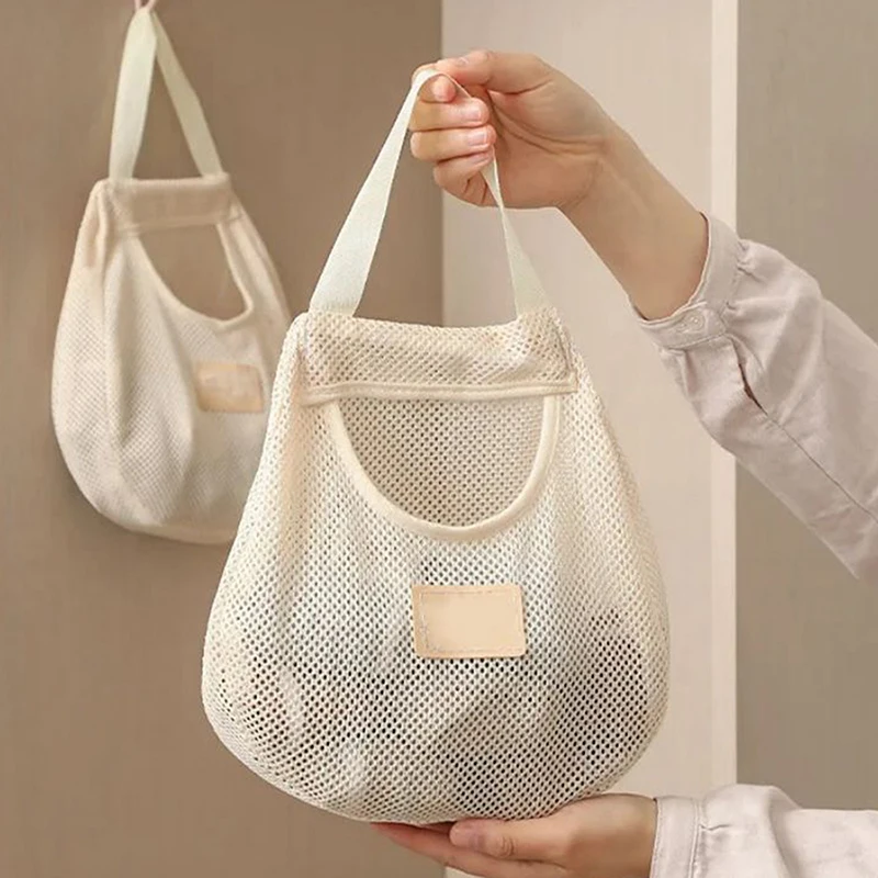 1PC Ginger Garlic Potatoes Onion Mesh Bag Reusable Kitchen Hanging Mesh Bag Large Capacity Home Fruit Vegetable Storage Net Bag
1PC Ginger Garlic Potatoes Onion Mesh Bag Reusable Kitchen Hanging Mesh Bag Large Capacity Home Fruit Vegetable Storage Net Bag