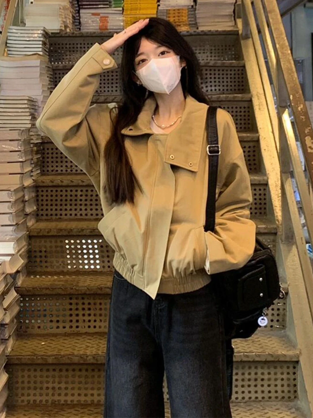 American Retro Pilot Jacket Short Casual Women's Fashion Early Autumn New Style Versatile Workwear Top Zipper Collar
American Retro Pilot Jacket Short Casual Women's Fashion Early Autumn New Style Versatile Workwear Top Zipper Collar