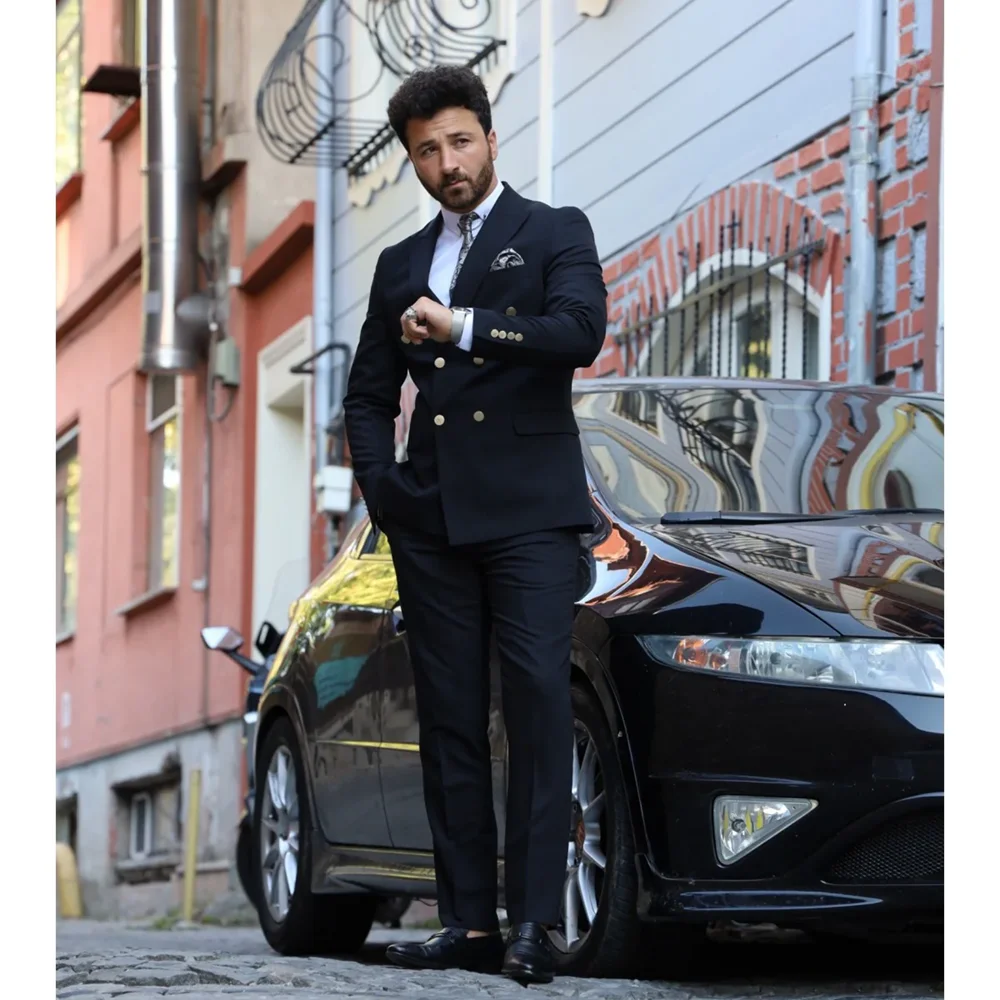 Black Peak Lapel Men Suits Chic Double Breasted Blazer with Pants Fashion Smart Casual Groom Wedding Party Tuxedo 2 Piece
Black Peak Lapel Men Suits Chic Double Breasted Blazer with Pants Fashion Smart Casual Groom Wedding Party Tuxedo 2 Piece