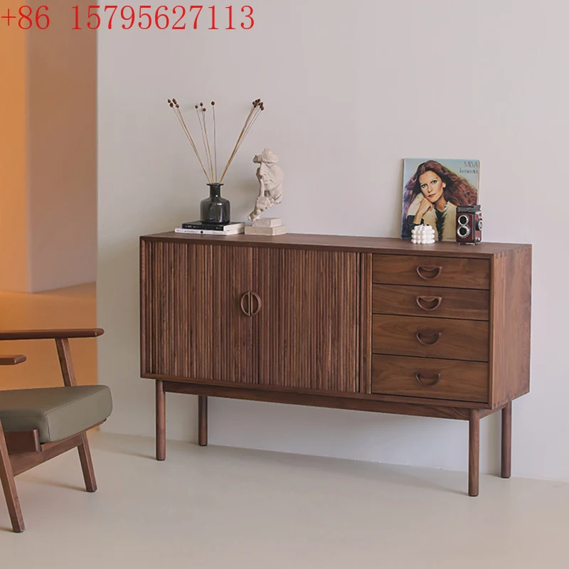 Встроенный обеденный шкаф для органной столовой у стены, средневековый обеденный шкаф из цельного дерева в гостиной, шкафчик для хранения вещей.
Встроенный обеденный шкаф для органной столовой у стены, средневековый обеденный шкаф из цельного дерева в гостиной, шкафчик для хранения вещей.