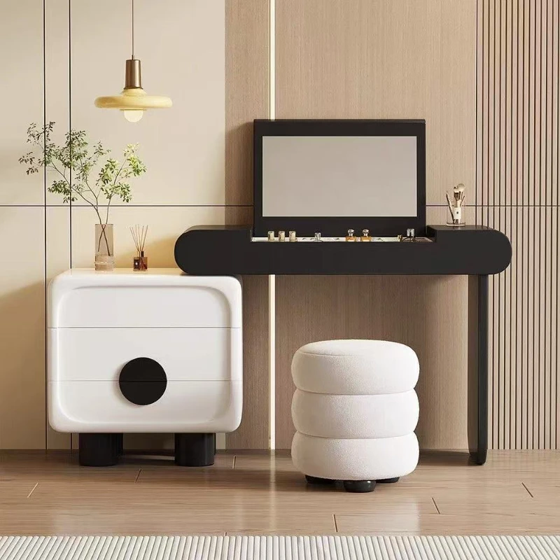 Panda solid wood dresser chest integrated bedroom cream retro style small apartment new clamshell makeup table master bedroom
Panda solid wood dresser chest integrated bedroom cream retro style small apartment new clamshell makeup table master bedroom