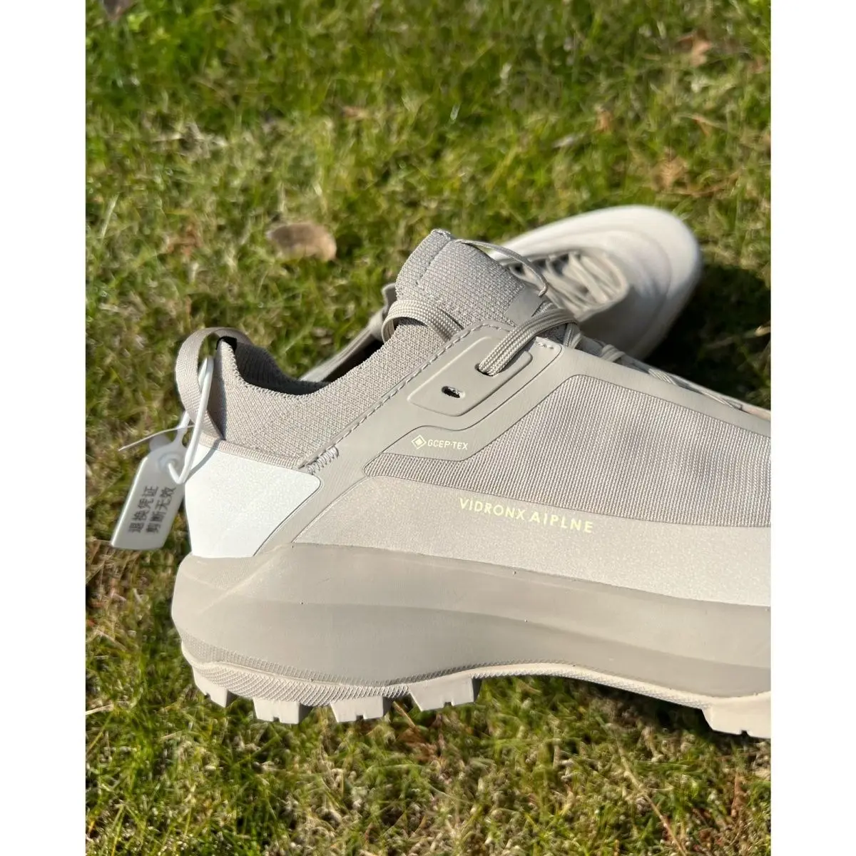 Новое поступление: хит продаж, дышащие мягкие кроссовки для спринта, уличные кроссовки, кроссовки для марафона, трек для бега Sh
Новое поступление: хит продаж, дышащие мягкие кроссовки для спринта, уличные кроссовки, кроссовки для марафона, трек для бега Sh