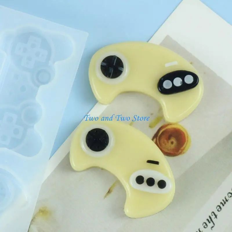 HX6F Gamepad Pendant Silicone Mould DIY Epoxy Resin Molds Simulation Gamepad Keychain Pendant Mold Home Decorations
HX6F Gamepad Pendant Silicone Mould DIY Epoxy Resin Molds Simulation Gamepad Keychain Pendant Mold Home Decorations