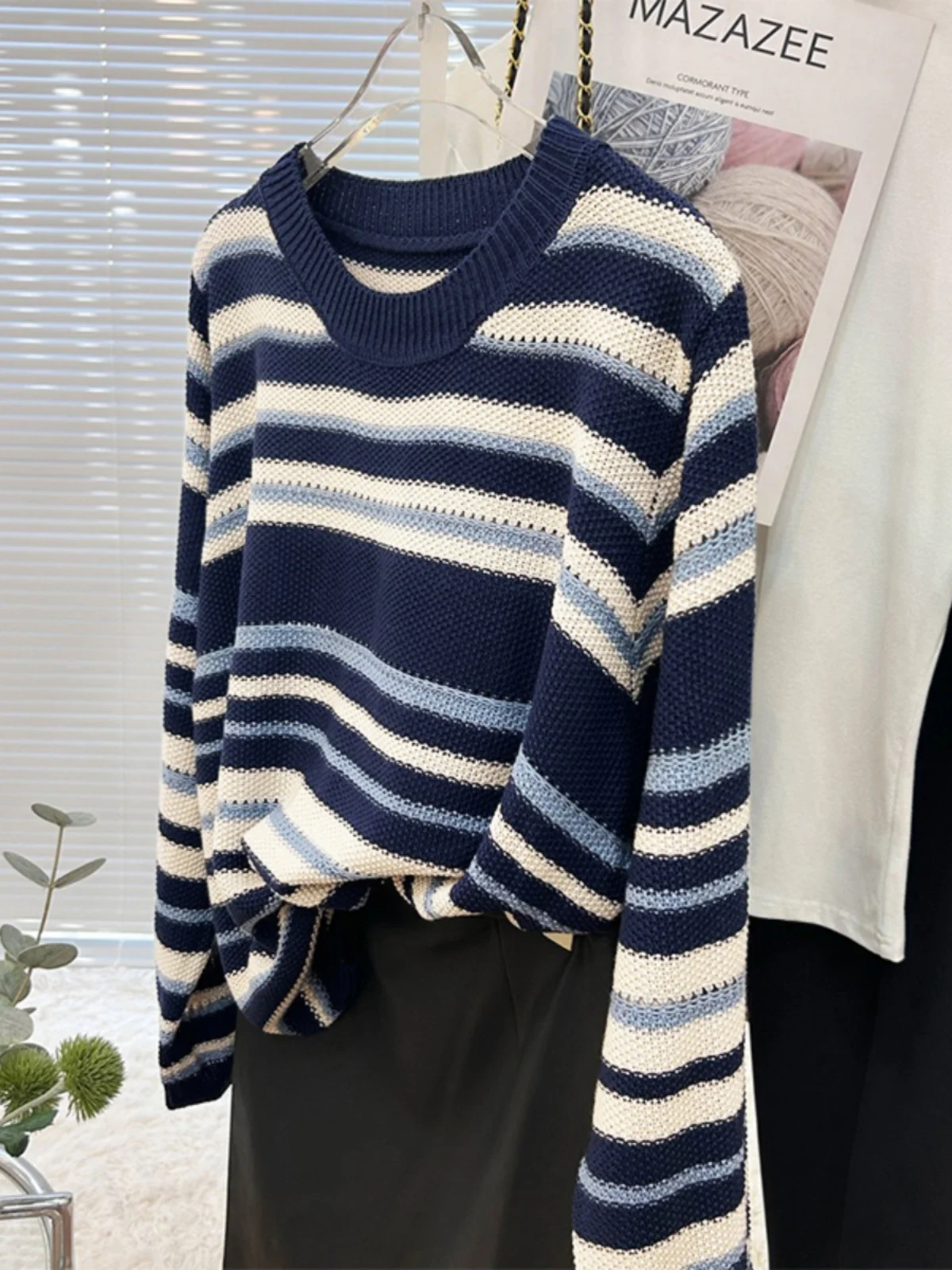 Loose Fit Striped Color Block Women's Sweater Comfortable Cotton Long Sleeve round Neck Top for Spring Autumn Casual Wear
Loose Fit Striped Color Block Women's Sweater Comfortable Cotton Long Sleeve round Neck Top for Spring Autumn Casual Wear