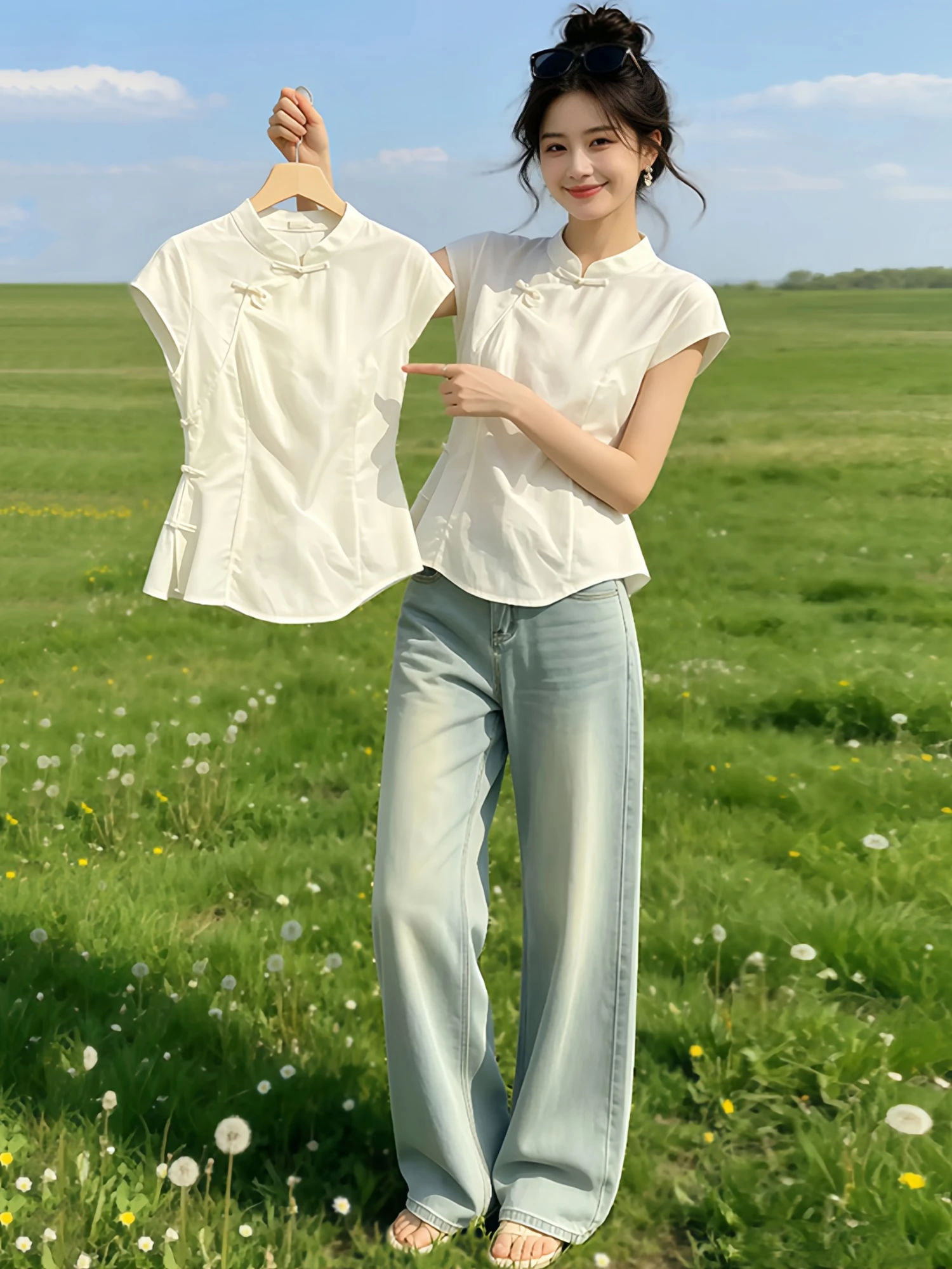 New Chinese Style Short Sleeve Shirt Women's Summer New Arrival Button up Top in Beige Color Casual Loose Fit Breathable
New Chinese Style Short Sleeve Shirt Women's Summer New Arrival Button up Top in Beige Color Casual Loose Fit Breathable