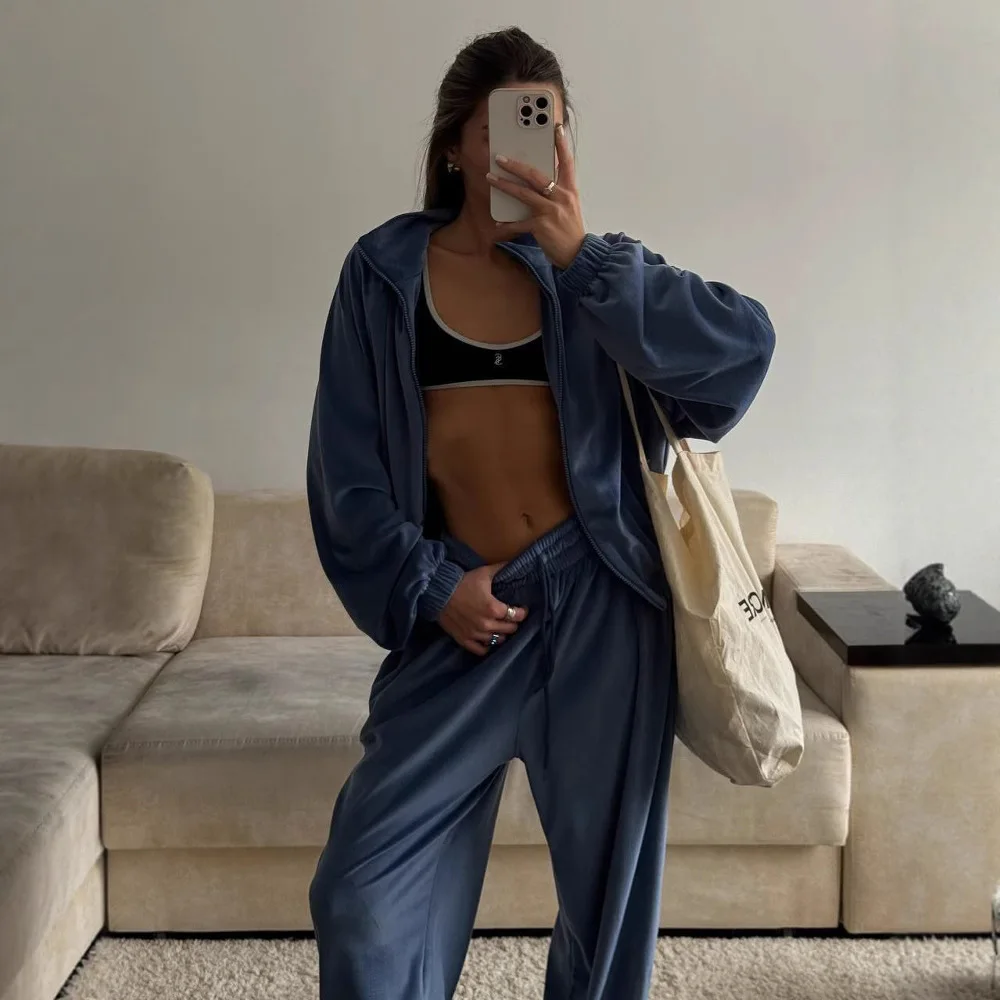 2026 Autumn Winter Casual Pants Suit Cardigan Sweatshirts Sports Women Fashion Street Long-sleeved Jacket Trousers Two-piece Set
2026 Autumn Winter Casual Pants Suit Cardigan Sweatshirts Sports Women Fashion Street Long-sleeved Jacket Trousers Two-piece Set