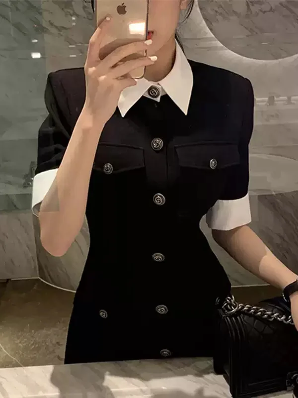 Костюм Ele Bla: Приталенный деловой костюм, летняя офисная одежда, юбка А-силуэта с высокой талией и пуговицами, стиль OL
Костюм Ele Bla: Приталенный деловой костюм, летняя офисная одежда, юбка А-силуэта с высокой талией и пуговицами, стиль OL