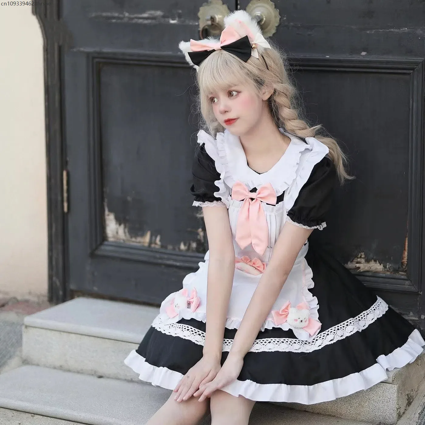 Sweet Maid Dress Black Lolita Anime School Uniform Comic-Con Cosplay Costume Short Sleeved Lolita Servant Wear
Sweet Maid Dress Black Lolita Anime School Uniform Comic-Con Cosplay Costume Short Sleeved Lolita Servant Wear