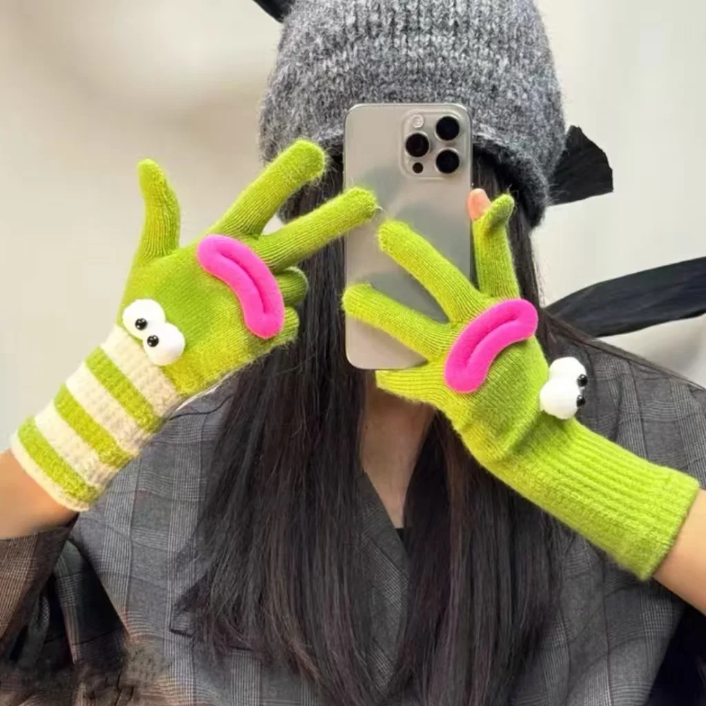 Cartoon Funny Knitted Gloves for Women in Winter, Warm and Cute for Students, with Exposed Fingers and Touch Screen Gloves
Cartoon Funny Knitted Gloves for Women in Winter, Warm and Cute for Students, with Exposed Fingers and Touch Screen Gloves