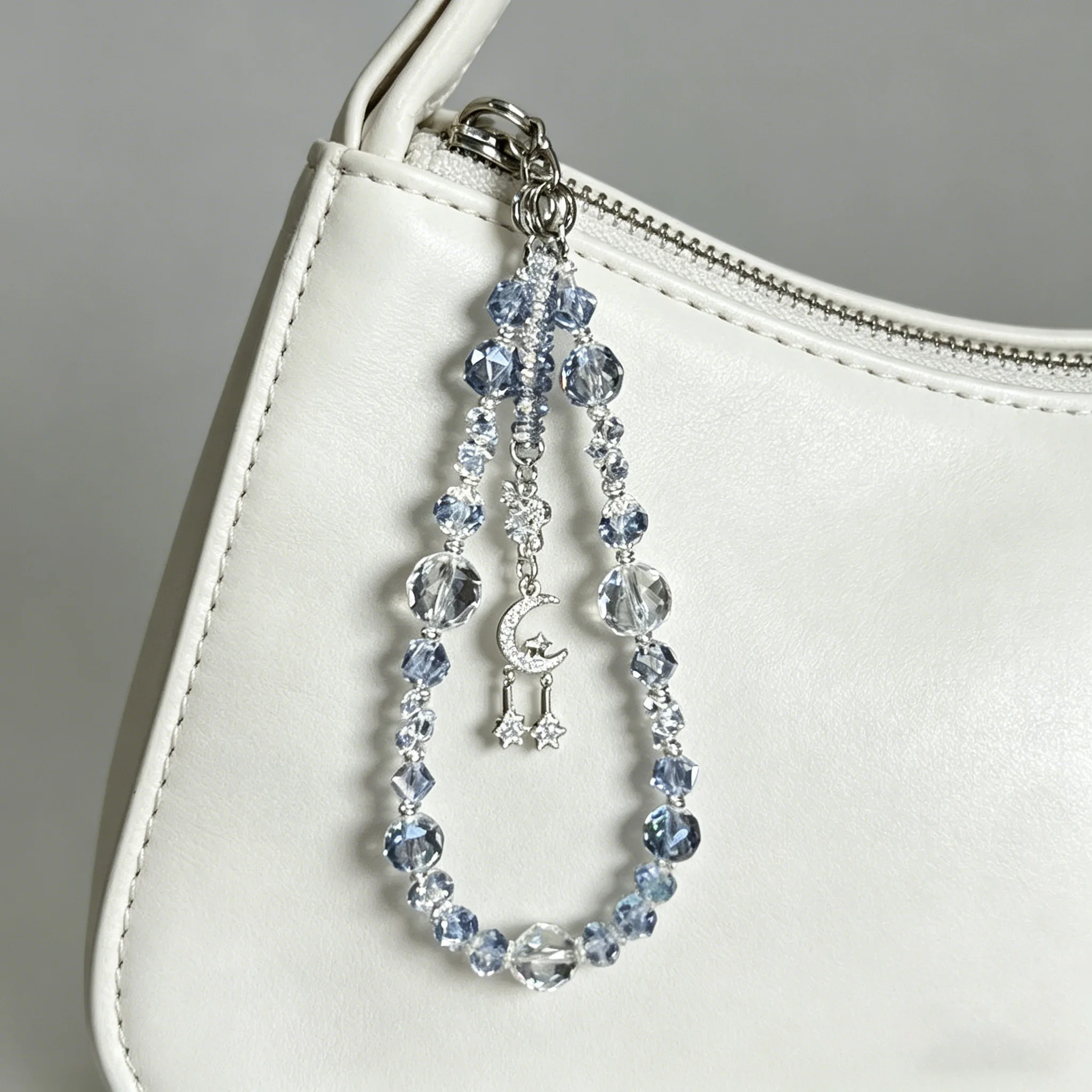 Crystal Phone Lanyard Premium Wristlet Phone Chain Beaded Phone Strap Transparent Mobile Accessory Keychain For Airpods Case
Crystal Phone Lanyard Premium Wristlet Phone Chain Beaded Phone Strap Transparent Mobile Accessory Keychain For Airpods Case