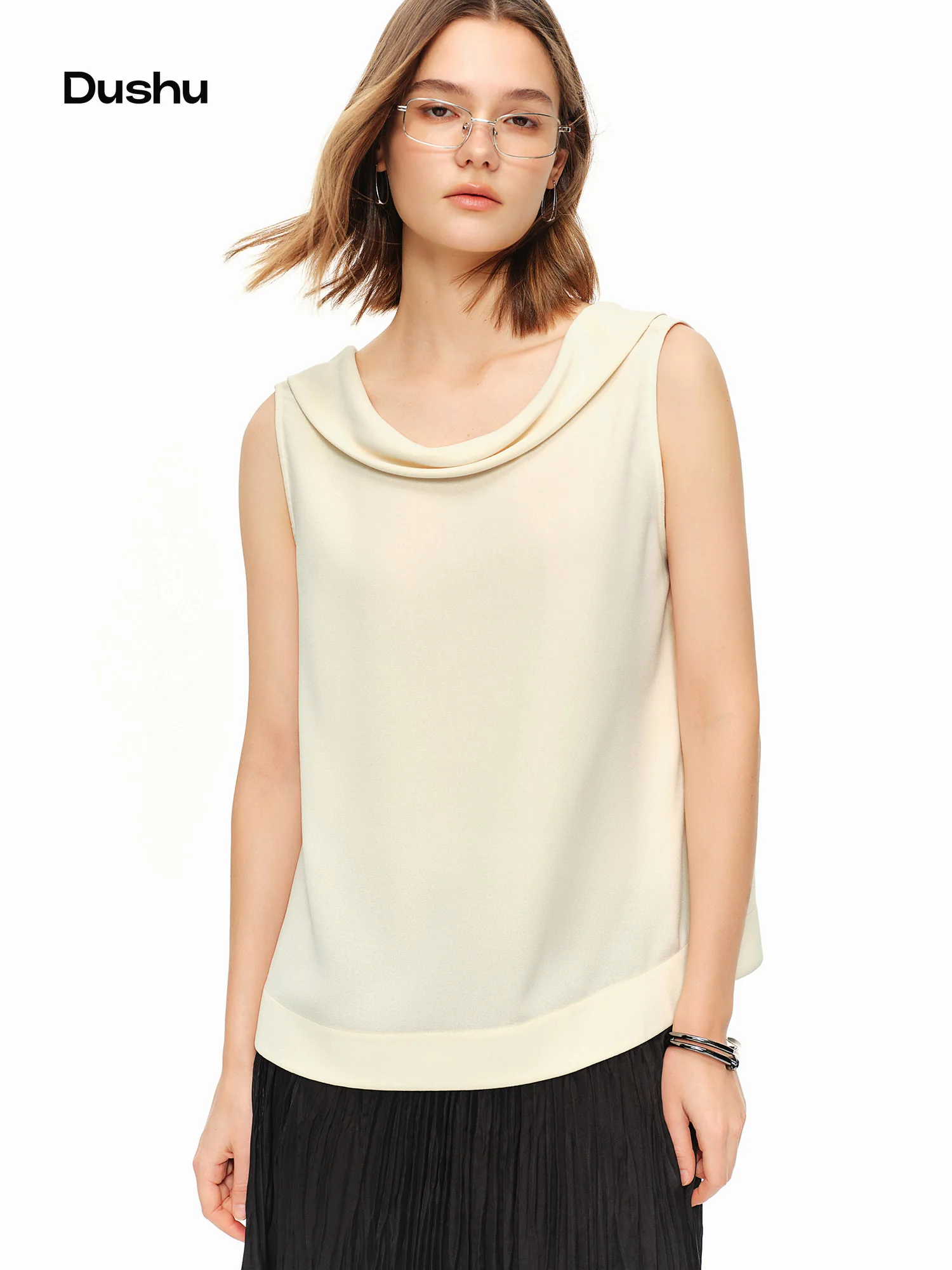 DUSHU 2026 Summer Women's Off-White Cowl Neck Sleeveless Top Minimalist Silhouette - Organic Ease Style for Daily
DUSHU 2026 Summer Women's Off-White Cowl Neck Sleeveless Top Minimalist Silhouette - Organic Ease Style for Daily