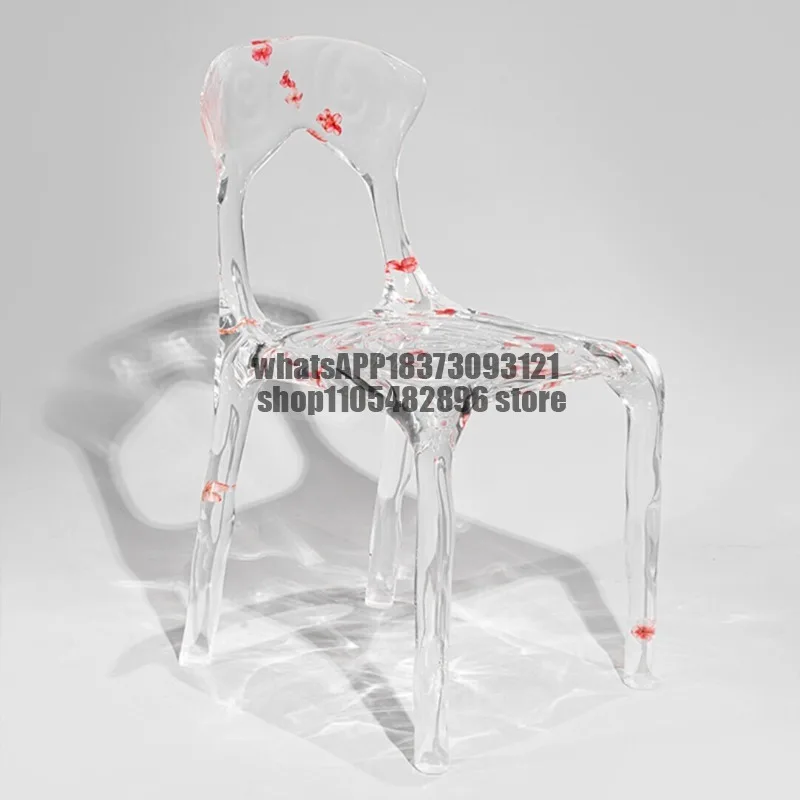 Transparent platinum crystal acrylic dining chair living room tea table designer style creative Italian dining chair table
Transparent platinum crystal acrylic dining chair living room tea table designer style creative Italian dining chair table