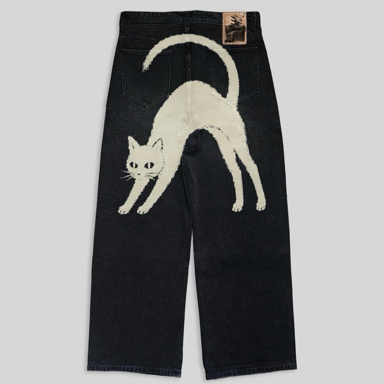 Y2k White Cat Graphic Jeans Casual Denim Pants High Waist Straight Wide Leg Jeans Harajuku Retro 2000s Streetwear Women Clothing
Y2k White Cat Graphic Jeans Casual Denim Pants High Waist Straight Wide Leg Jeans Harajuku Retro 2000s Streetwear Women Clothing
